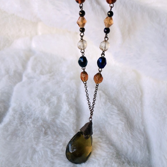 Boho Jewelry Bundle: Necklace and Bracelet - Picture 3 of 11